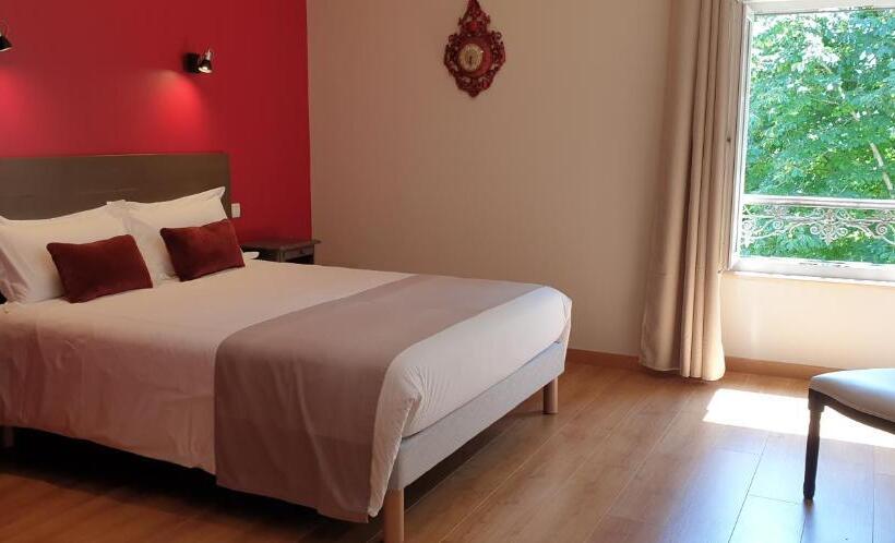 ベッドアンドブレックファースト Château De Grandmont