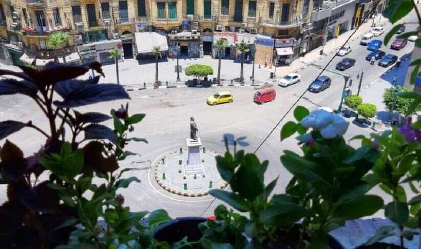 تختخواب و صبحانه Grand Talat Harb Plaza