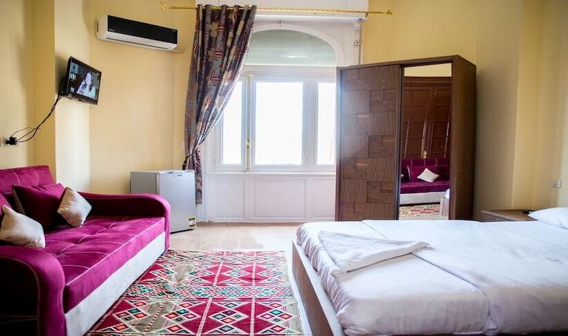 تختخواب و صبحانه Grand Talat Harb Plaza