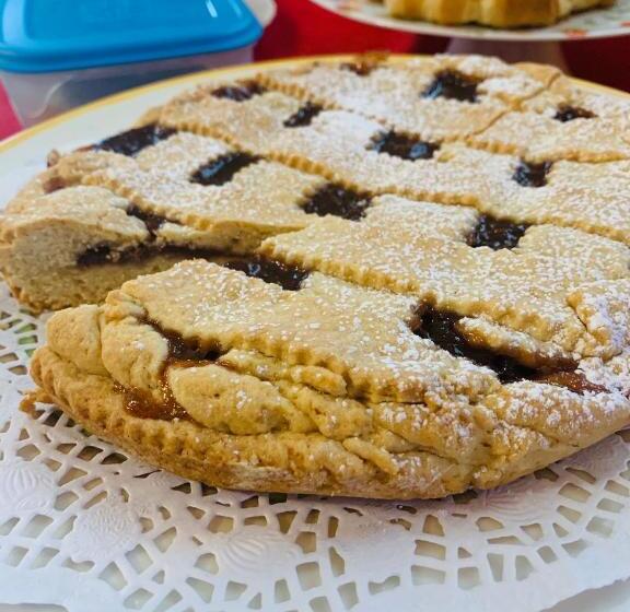 تختخواب و صبحانه La Maison