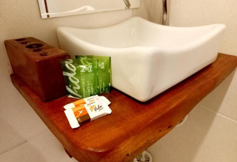 Chalé Palhano Beach