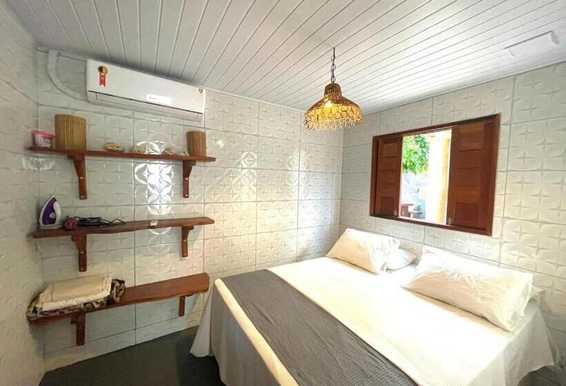 Chalé Palhano Beach