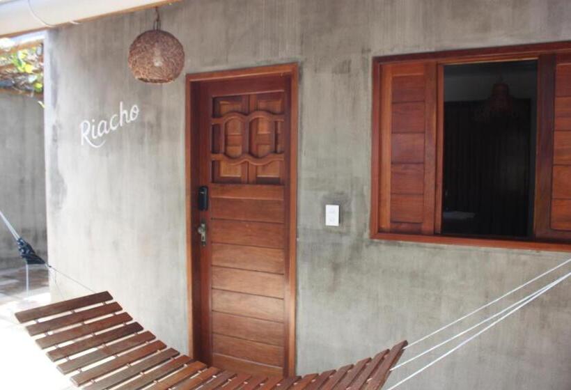 Chalé Palhano Beach