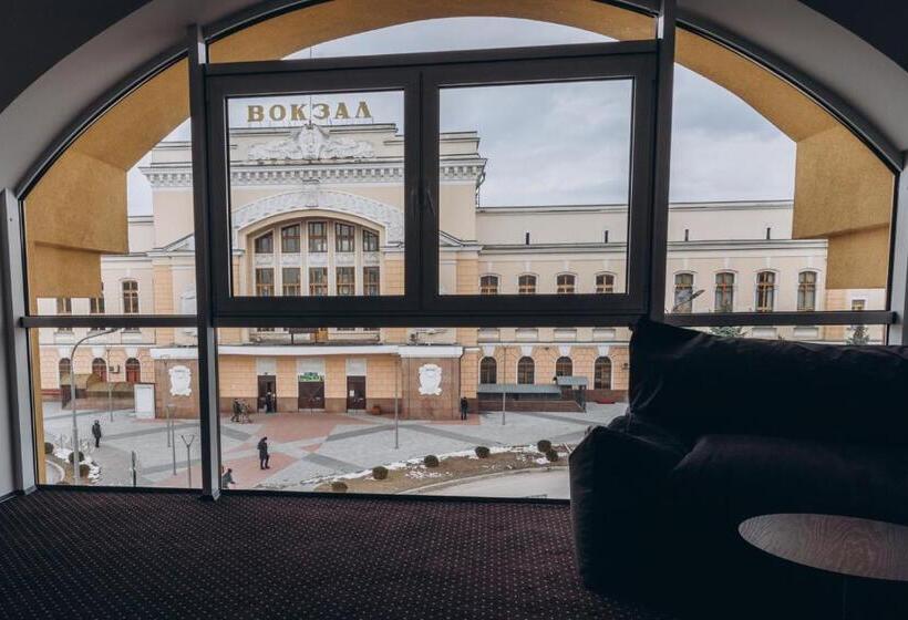 هتل готель хостел Rooms