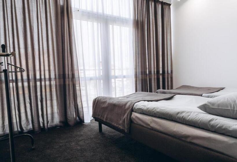 هتل готель хостел Rooms