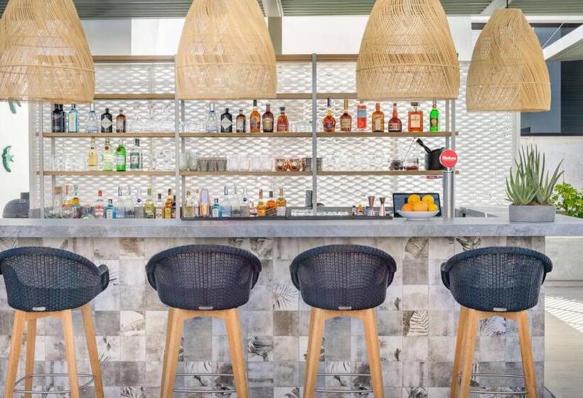 Ac Hotel By Marriott Tenerife