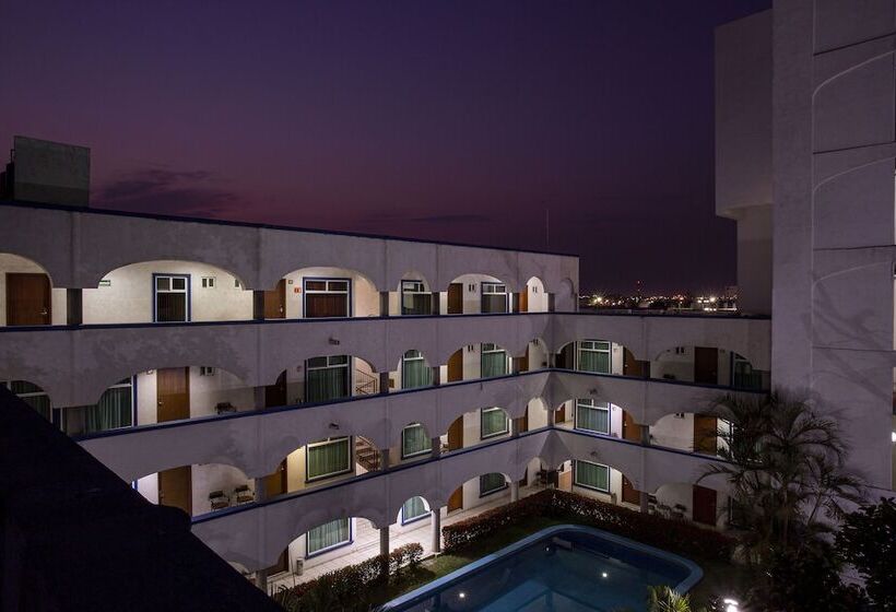 酒店 Arcos Aeropuerto