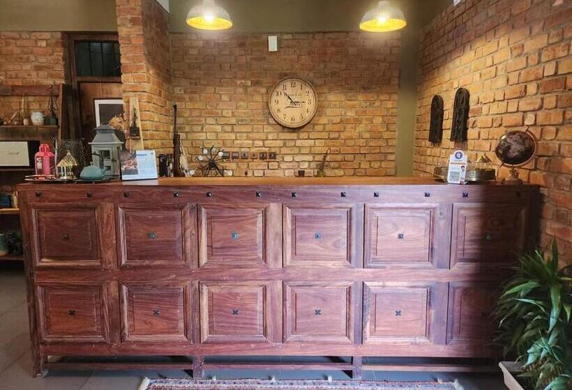 ホテル Barsati Ranches