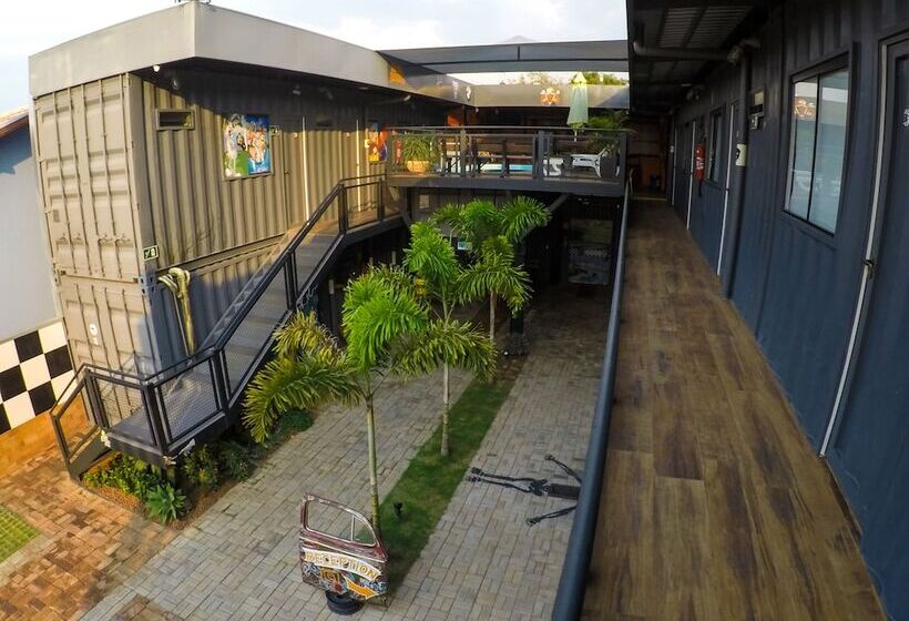 Bonito Motobox   Hotel Container