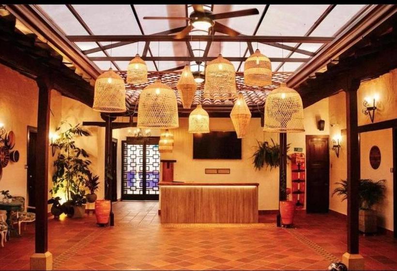 هتل Boutique Casa Grande