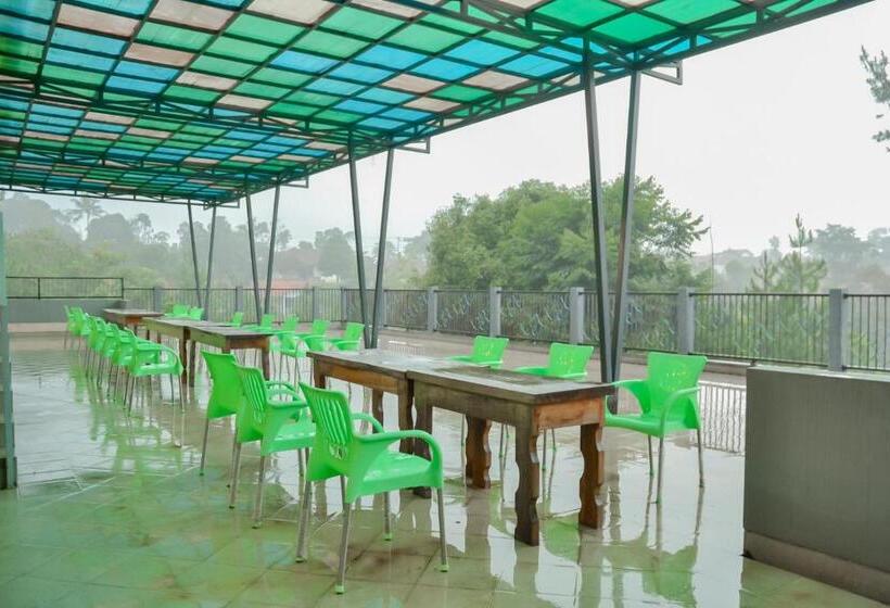 호텔 Bumi Ciboled Mitra Reddoorz Near Gerbang Tol Pamulihan