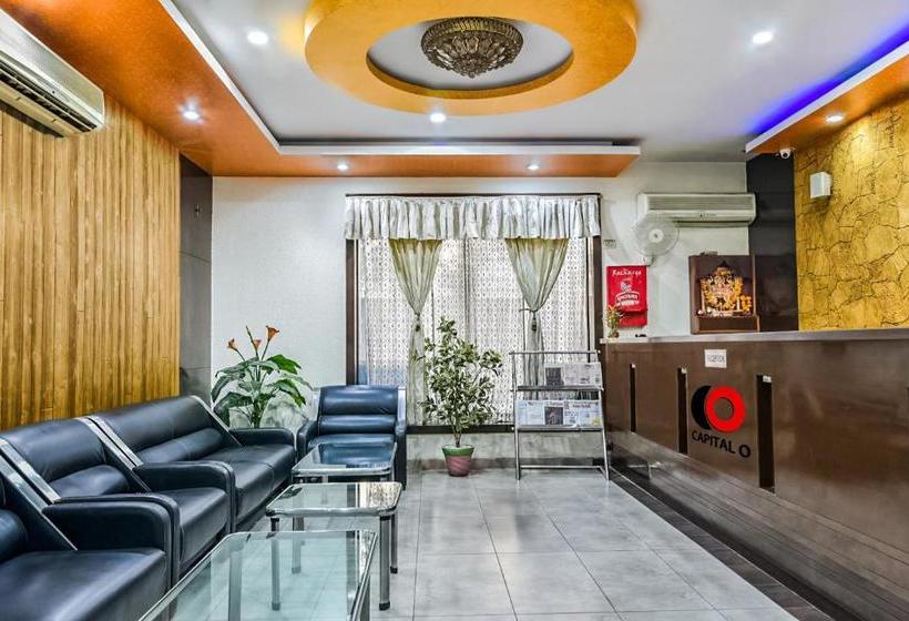 فندق Capital O 38083 Vyas  Grand Metro