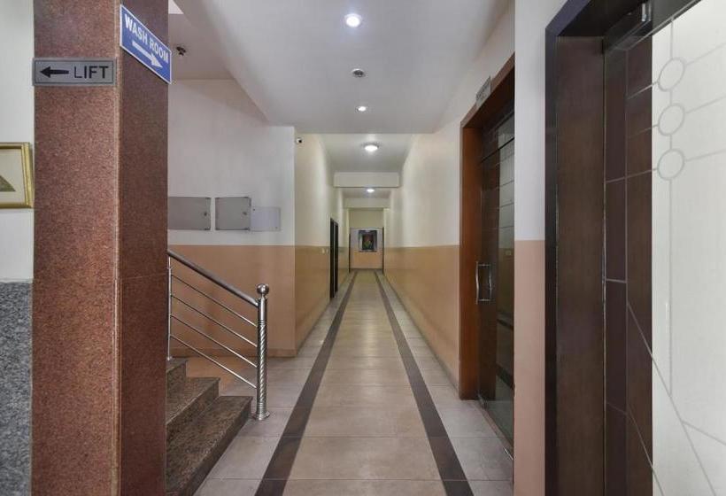 فندق Capital O 38083 Vyas  Grand Metro