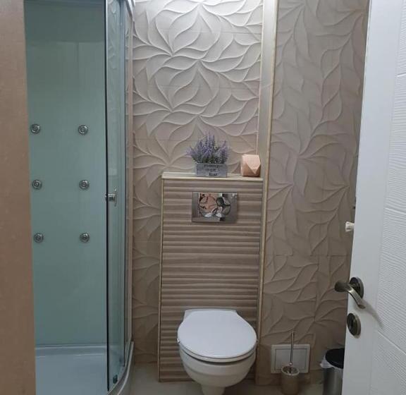 هتل Caprice Deluxe Accomodation