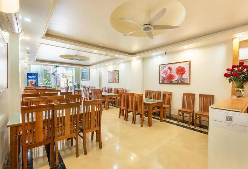 هتل Cat Ba Rose Nhung