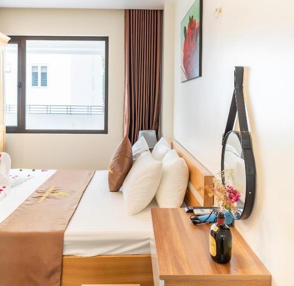 هتل Cat Ba Rose Nhung