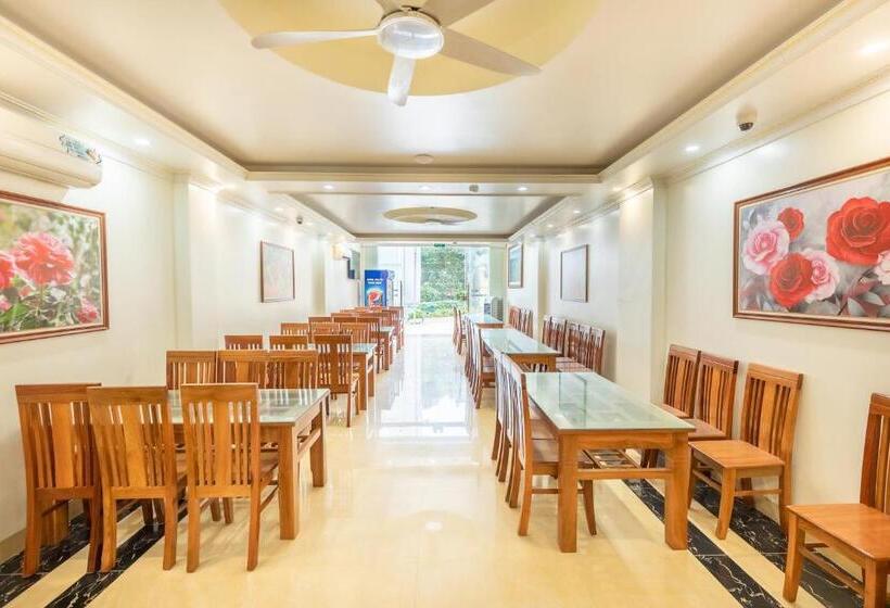 هتل Cat Ba Rose Nhung