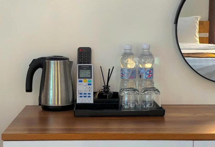 هتل Cat Ba Rose Nhung