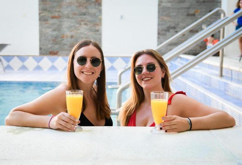 فندق Cálido Termal