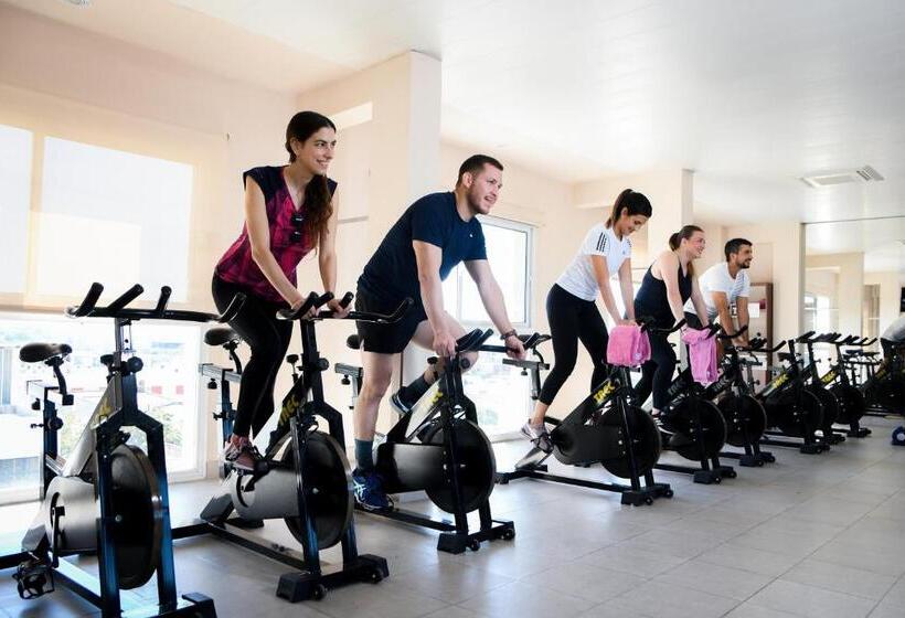 فندق Cálido Termal