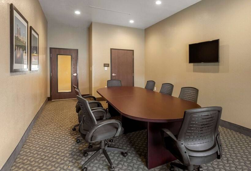 호텔 Comfort Inn & Suites Euless Dfw West