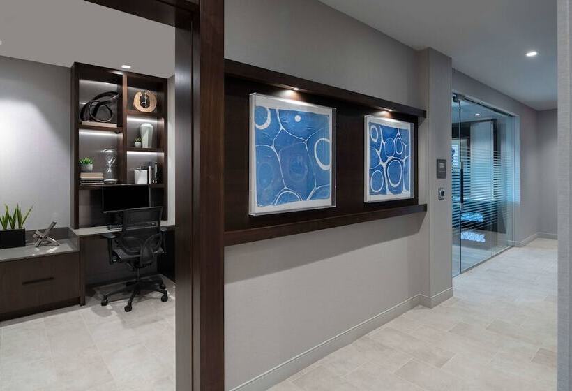 فندق Fairfield By Marriott Inn & Suites Boston Medford