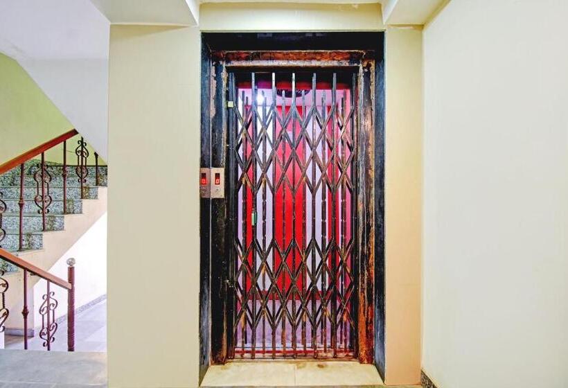 هتل O Majestic Inn