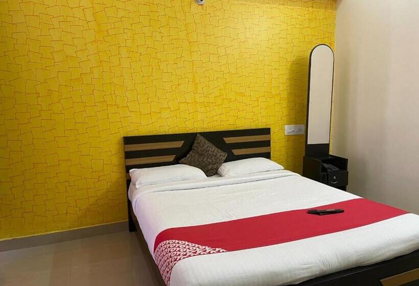 فندق Green Valley Residency