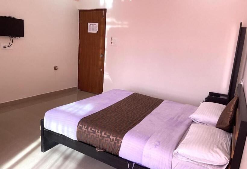 فندق Green Valley Residency