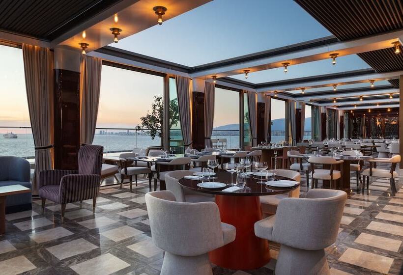 ホテル Izmir Marriott