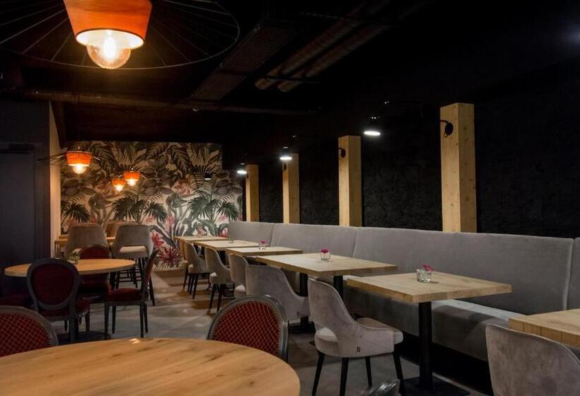 فندق L  Hôtel & Spa Ribeauville  Haut Koenigsbourg