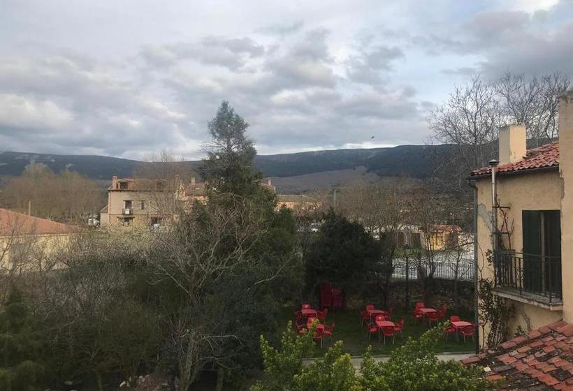 בית מלון כפרי La Pepi House