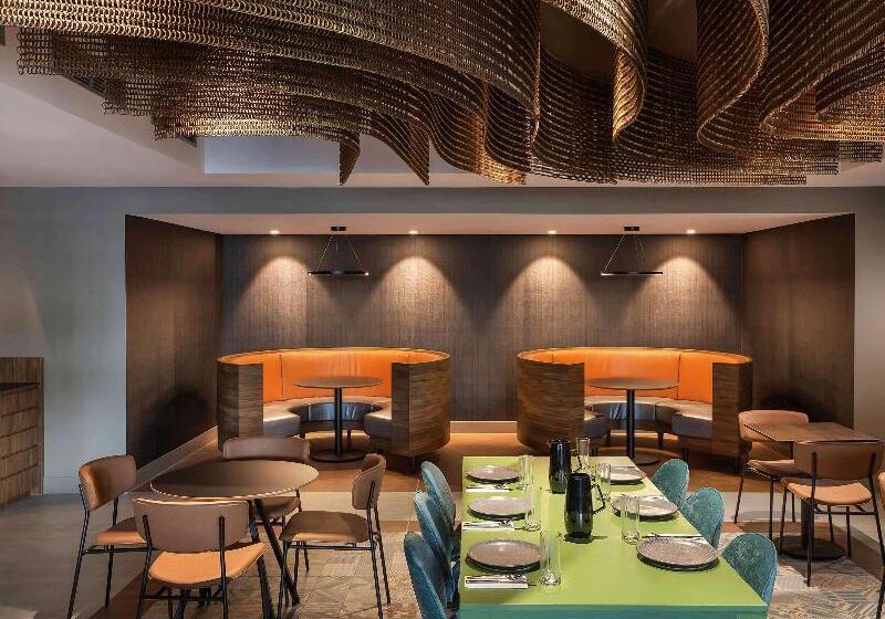 ホテル Mercure Auckland Queen Street