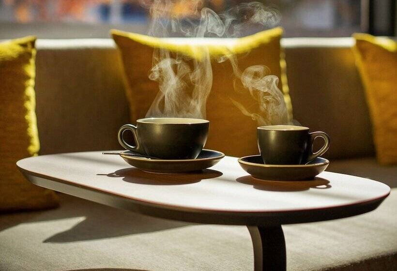 ホテル Mercure Auckland Queen Street