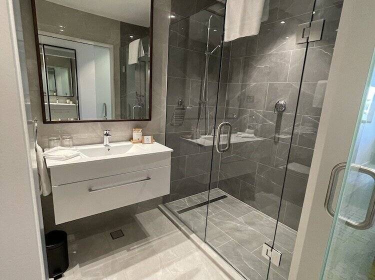 ホテル Mercure Auckland Queen Street