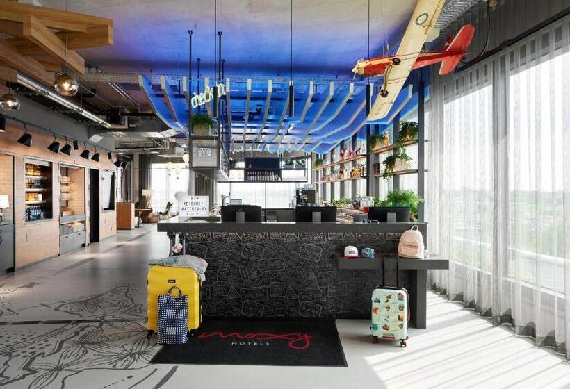 호텔 Moxy Cologne Bonn Airport