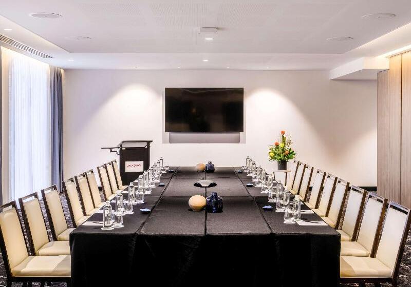 酒店 Mövenpick Hobart