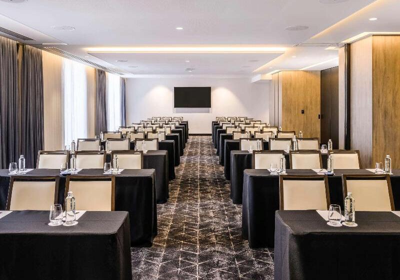 酒店 Mövenpick Hobart