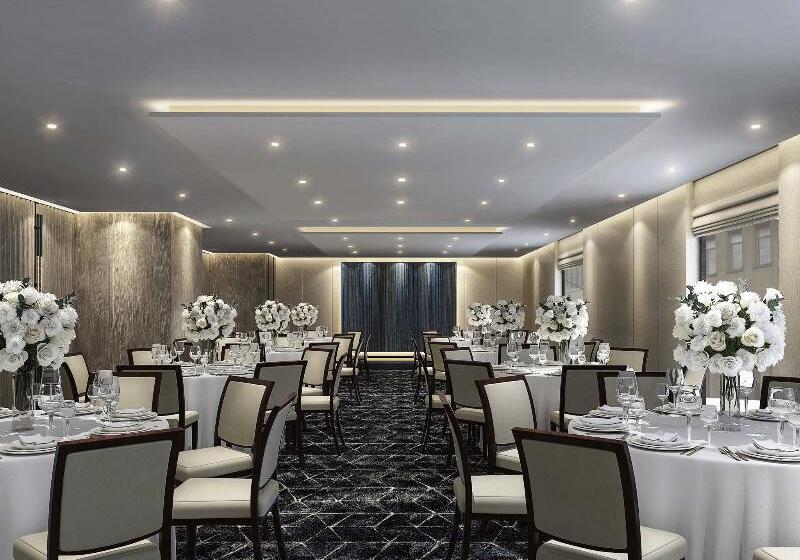 酒店 Mövenpick Hobart