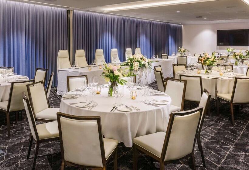 酒店 Mövenpick Hobart