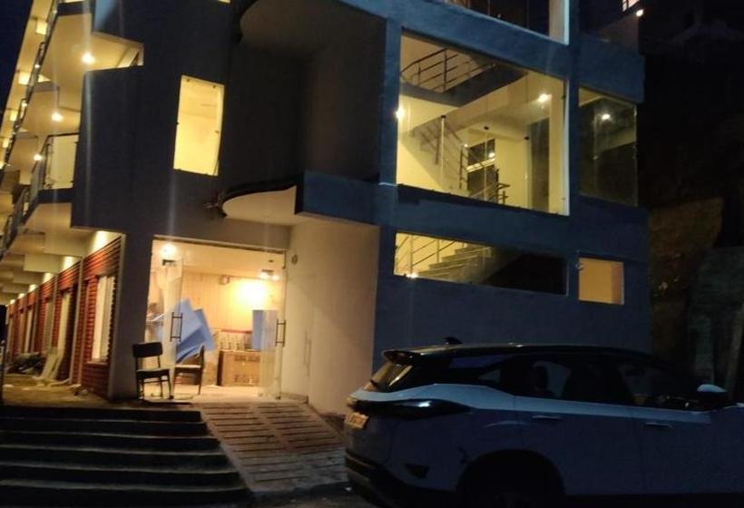 בית מלון כפרי One Earth Kempty Boutique