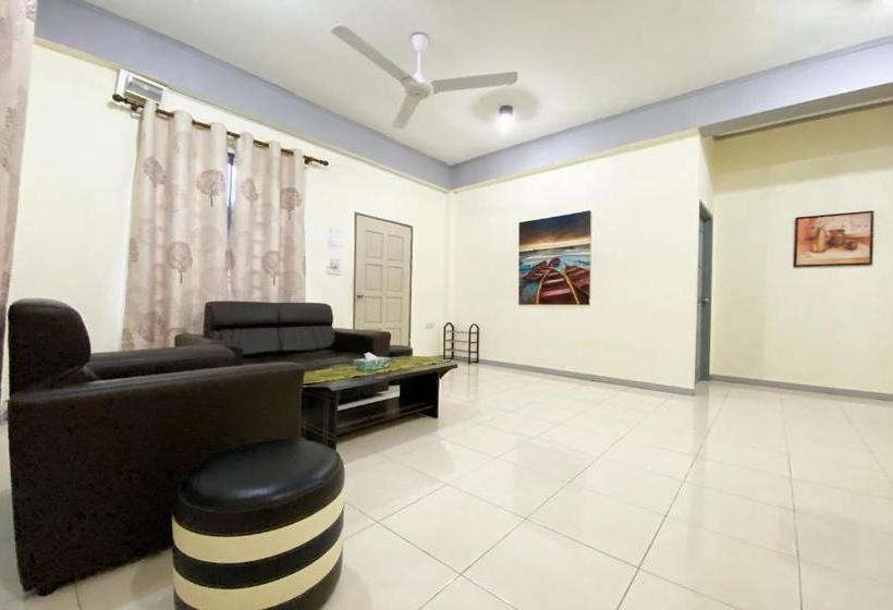 فندق Oyo 90212 Anna Kota Apartment