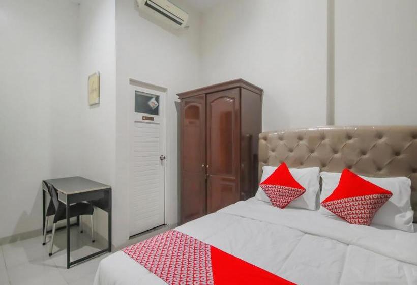 ホテル Oyo 90338 Rumah Yasmin Syariah