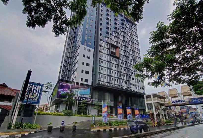 酒店 Oyo 90339 Evenciio Apartment