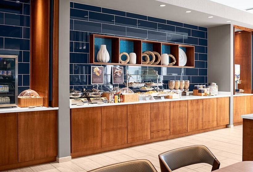 فندق Springhill Suites By Marriott Savannah Richmond Hill