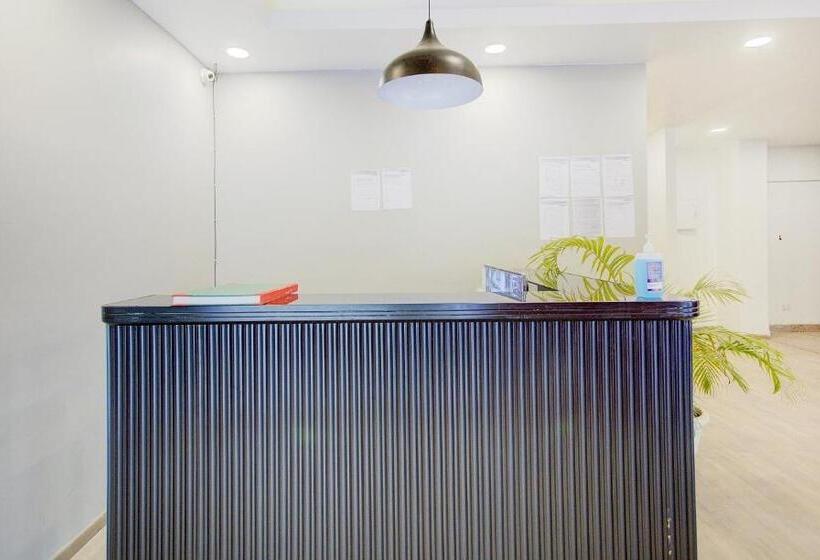 호텔 Super Townhouse Townhouse Atal Chowk Indirapuram Ghaziabad