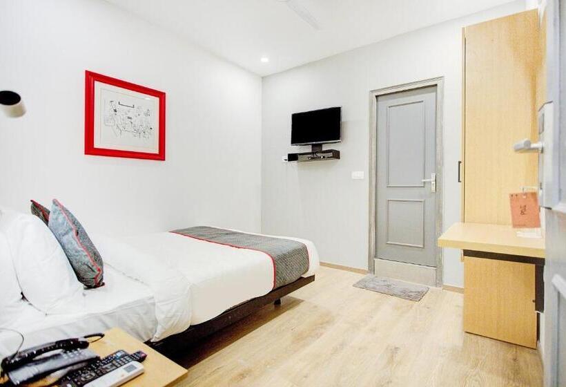 호텔 Super Townhouse Townhouse Atal Chowk Indirapuram Ghaziabad