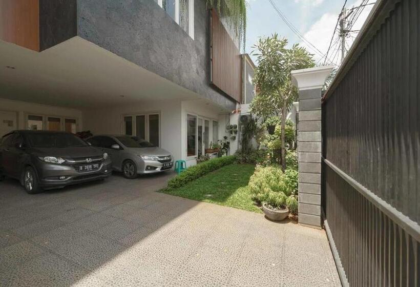 酒店 Wisma Kpbd Residence Syariah Mitra Reddoorz