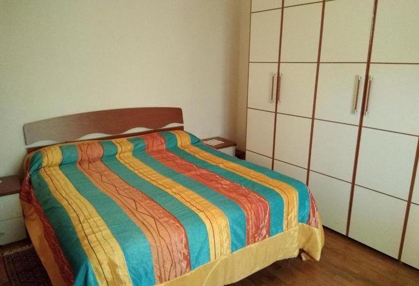 Il Paese Del Garbo Residence Diffuso