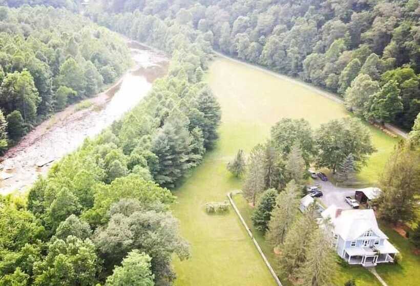 Laurel River Club Bed & Breakfast Or Lrcbnb